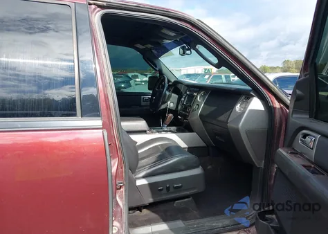 2010 Ford Expedition Limited z USA, uszkodzony, nr VIN 1FMJU2A56AEB70622